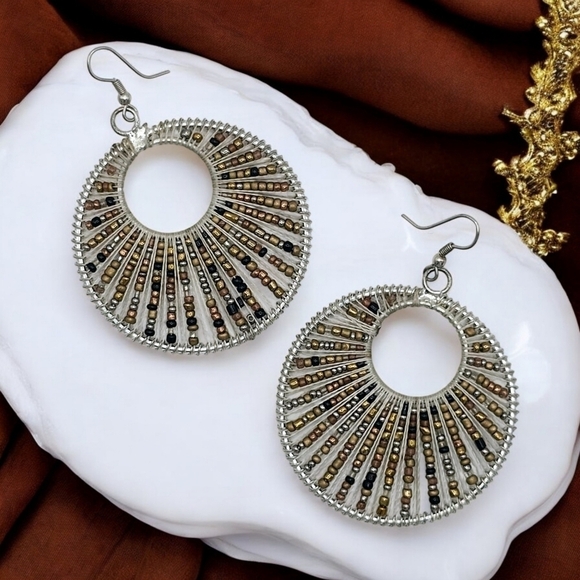 Handcrafted Artisan Indian Beaded Hoop Earrings Boho Chic Statement Jewelry - Picture 9 of 10